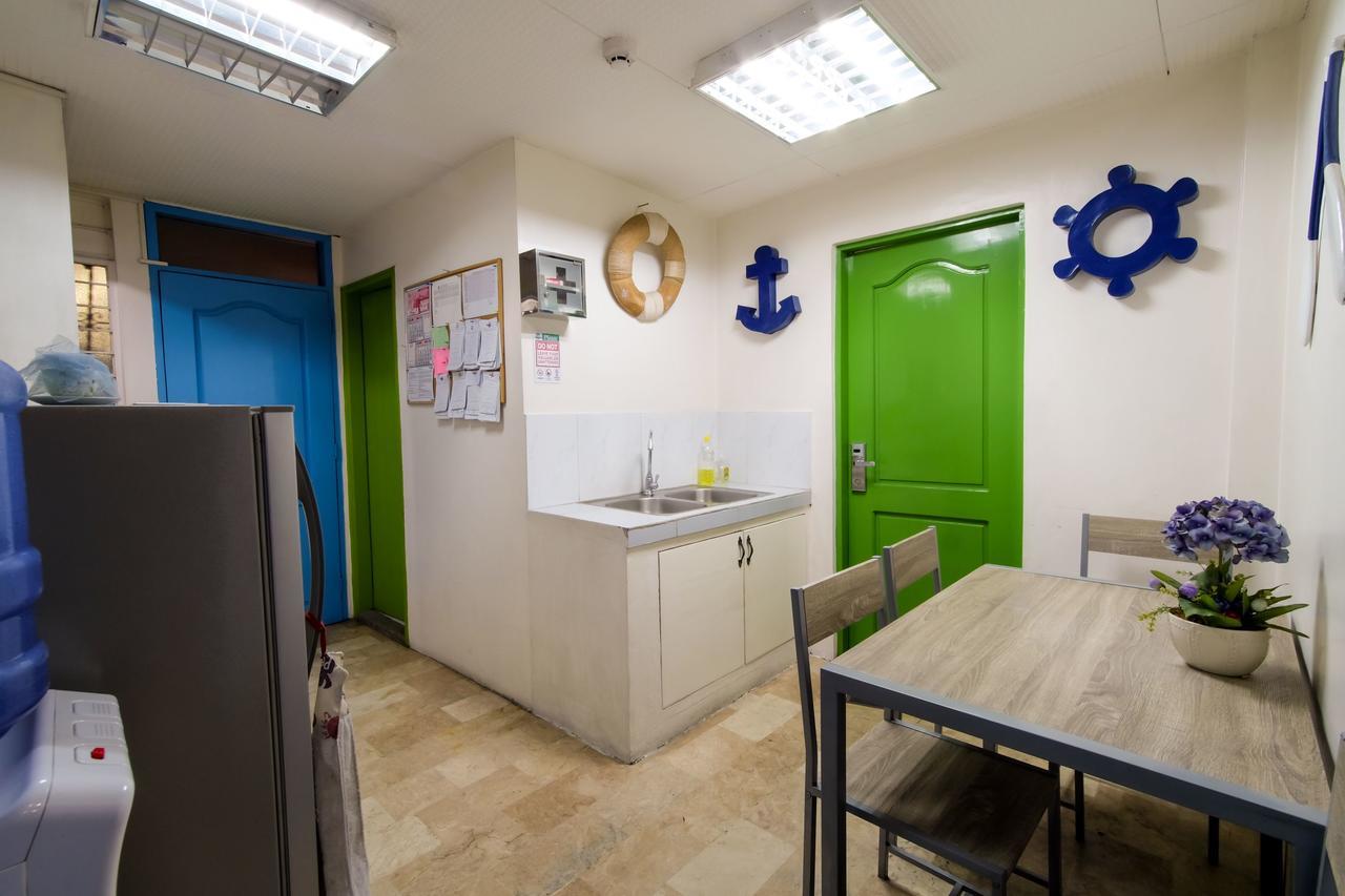 Zen Hostel Vicente Cruz Μανίλα Εξωτερικό φωτογραφία